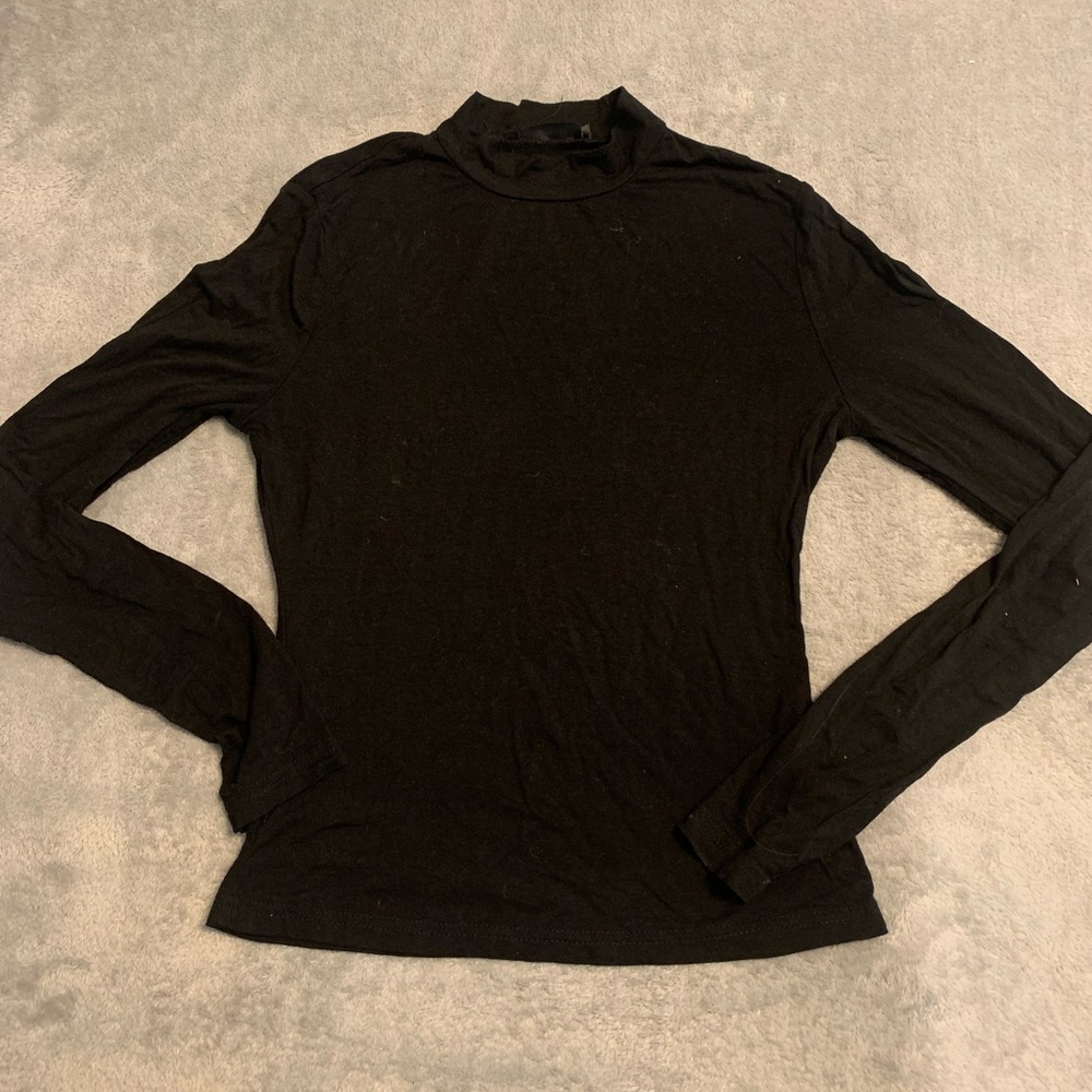SHEIN Black Long Sleeve Tee